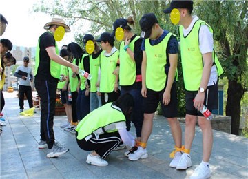 【拓展培训】熔炼团队，创造价值-溶洞假日酒店2天凝聚力主题团建