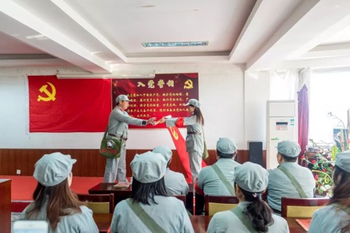 【党建活动-红色团建】长城红馆+专题党课+体验红色之旅
