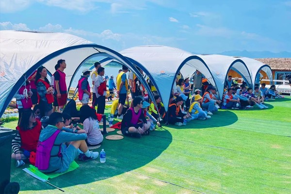SUP浆板-要玩就玩酷的-青龙湖水上主题团建活动