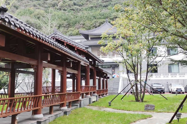 【爆款】体验最美的漂流-专业拓展培训-住舒适的度假山庄-感受十渡地质公园的魅力-凝聚力主题2日拓展培训