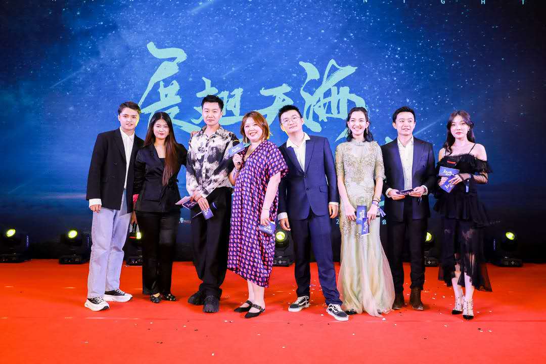099acd6ac38c740cdc121e2cfc43534c.jpg